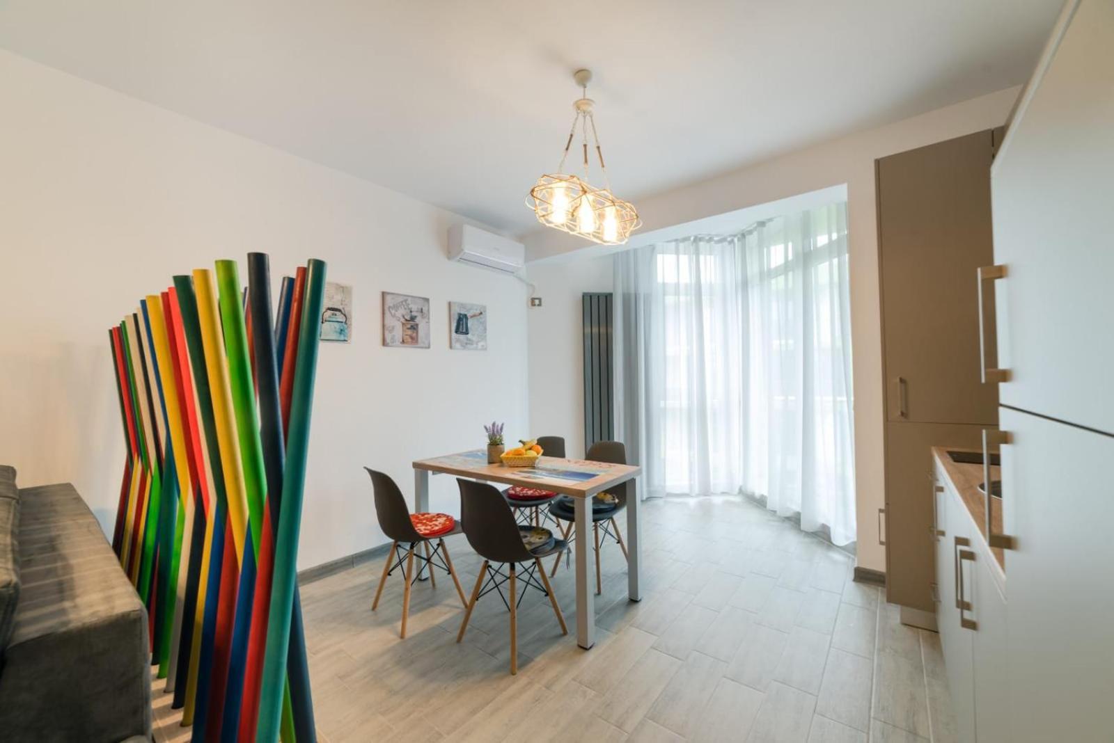 Alezzi Beach Resort Gorgeous Family Aparment Cu Piscina Navodari Bagian luar foto